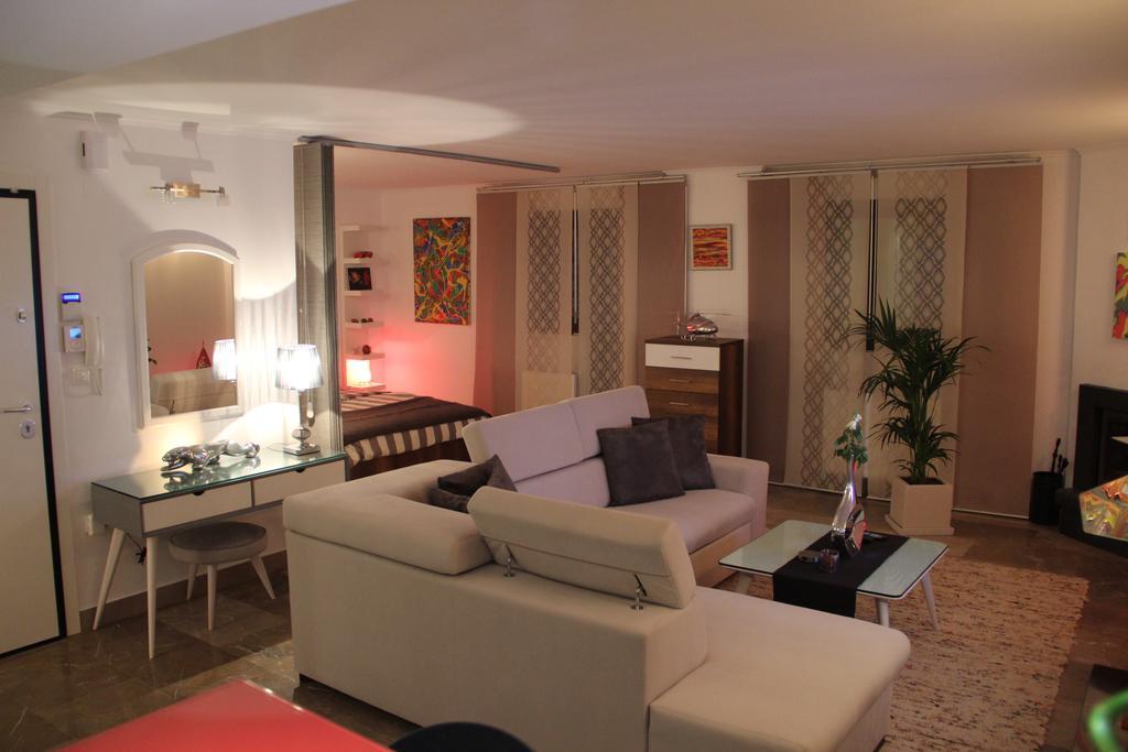 Studio 48 Thessalonique Extérieur photo